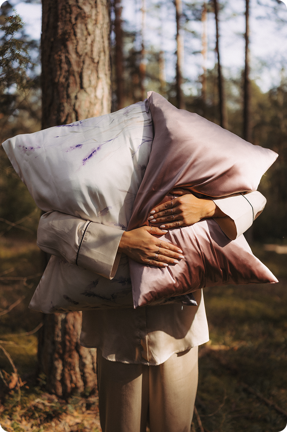 Šilkiniai pagalvių užvalkalai